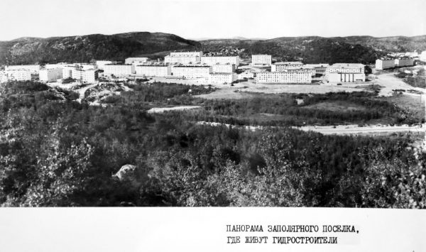 Гидроспецстрой: панорама заполярного посёлка, где живут гидростроители (Видяево)
