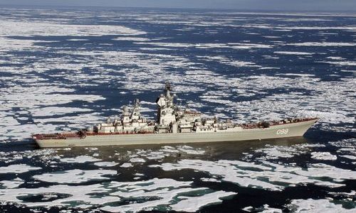 Северный флот продолжит осваивать Арктику