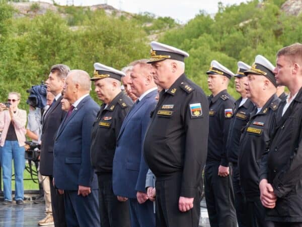 Видяево, 12 августа 2025 года, траурный митинг, посвящённый 25 летию гибели АПРК «Курск»