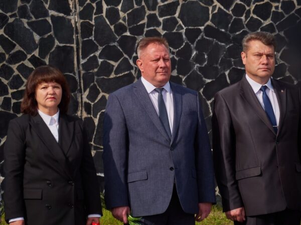 Видяево, 12 августа 2025 года, траурный митинг, посвящённый 25 летию гибели АПРК «Курск»